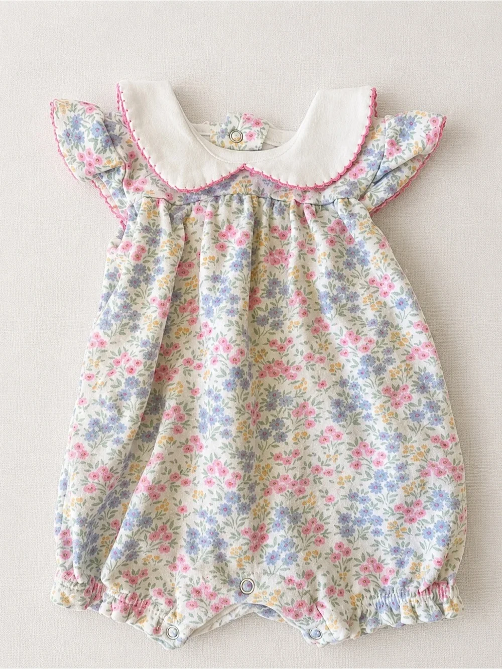 TRES beau et belle Floral Baby Romper Onesie - White with Pink & Pastel Flowers